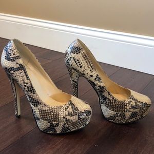 Print high heels